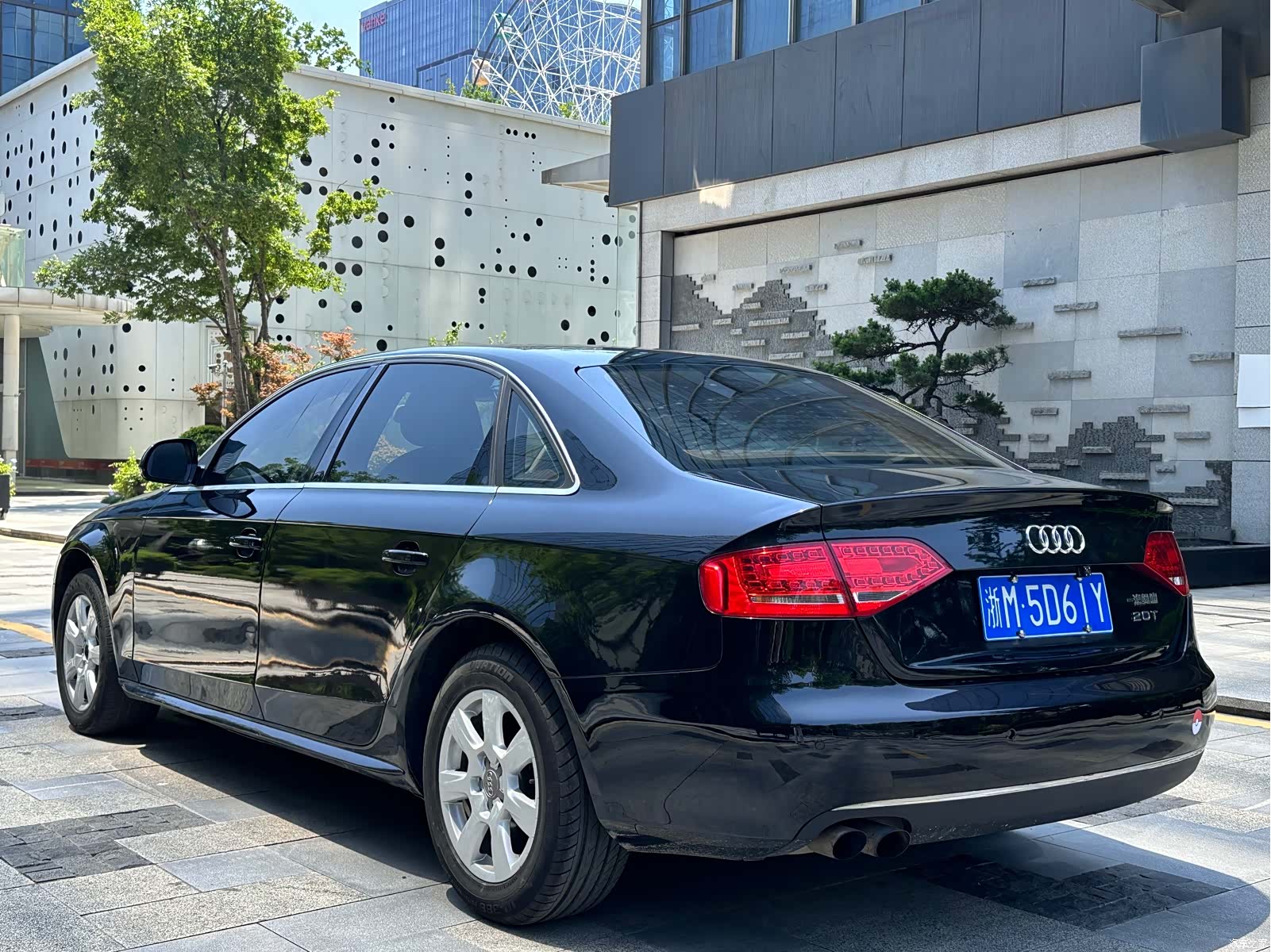 Audi A4L, 2012 6