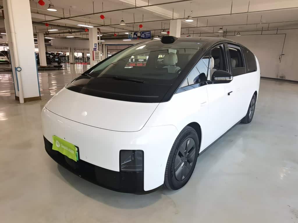 Li Auto MEGA