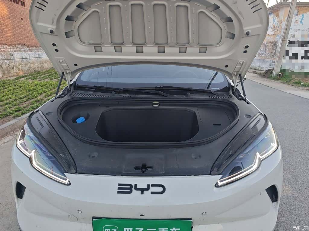 BYD Seal, 2025 11