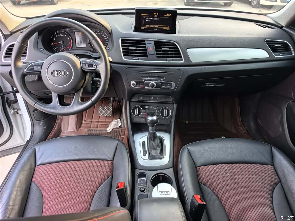 Audi Q3, 2019 9