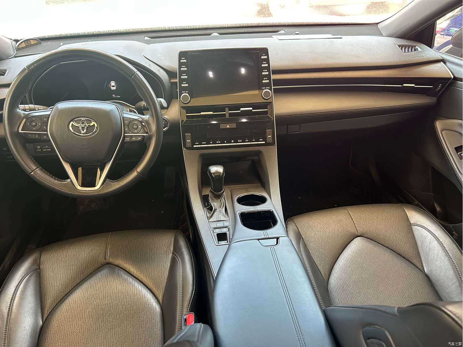 Toyota Avalon, 2020 4