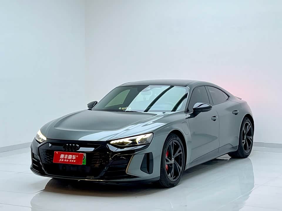 Audi RS GT