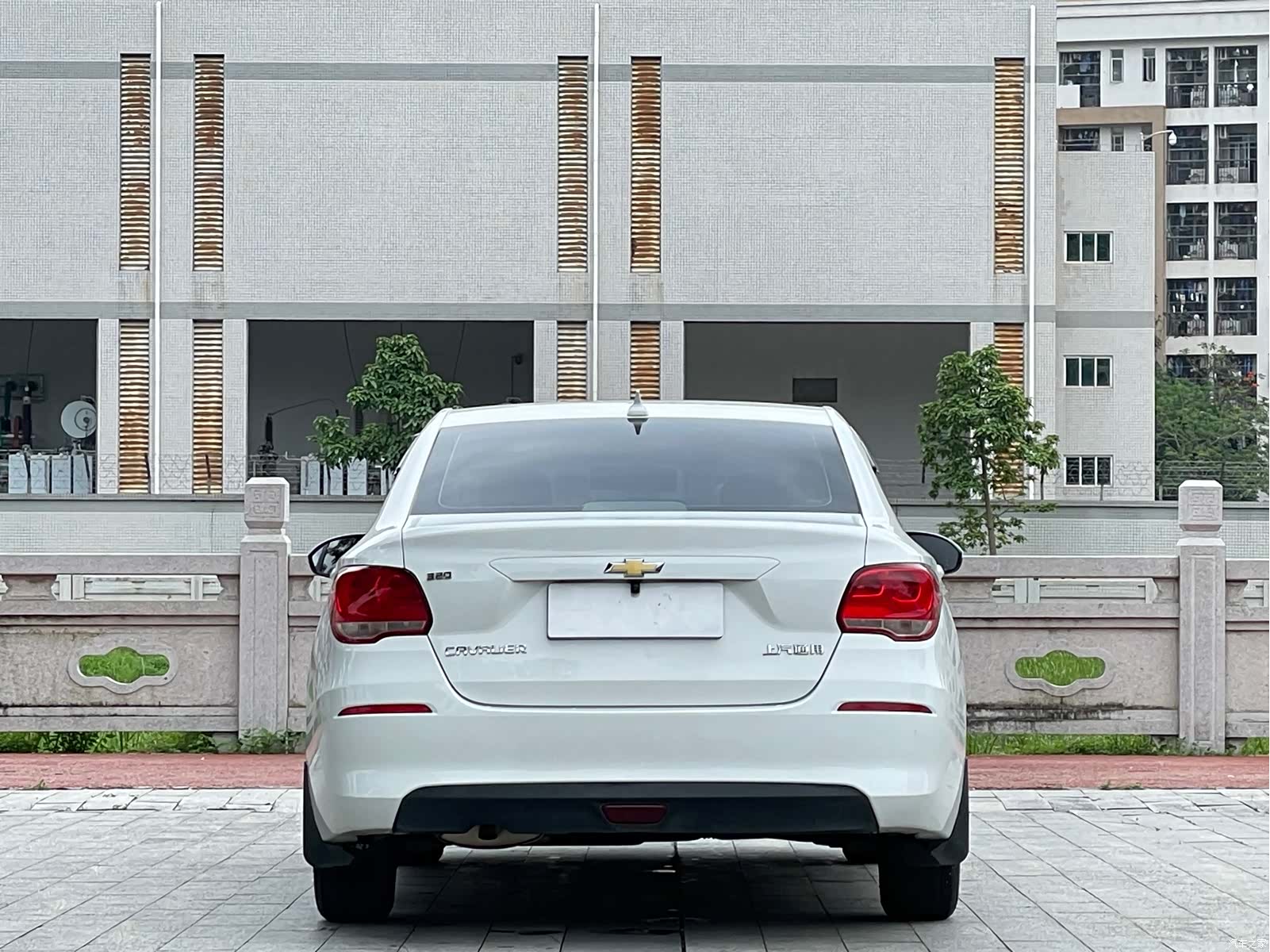 Chevrolet 320, 2018 все фото