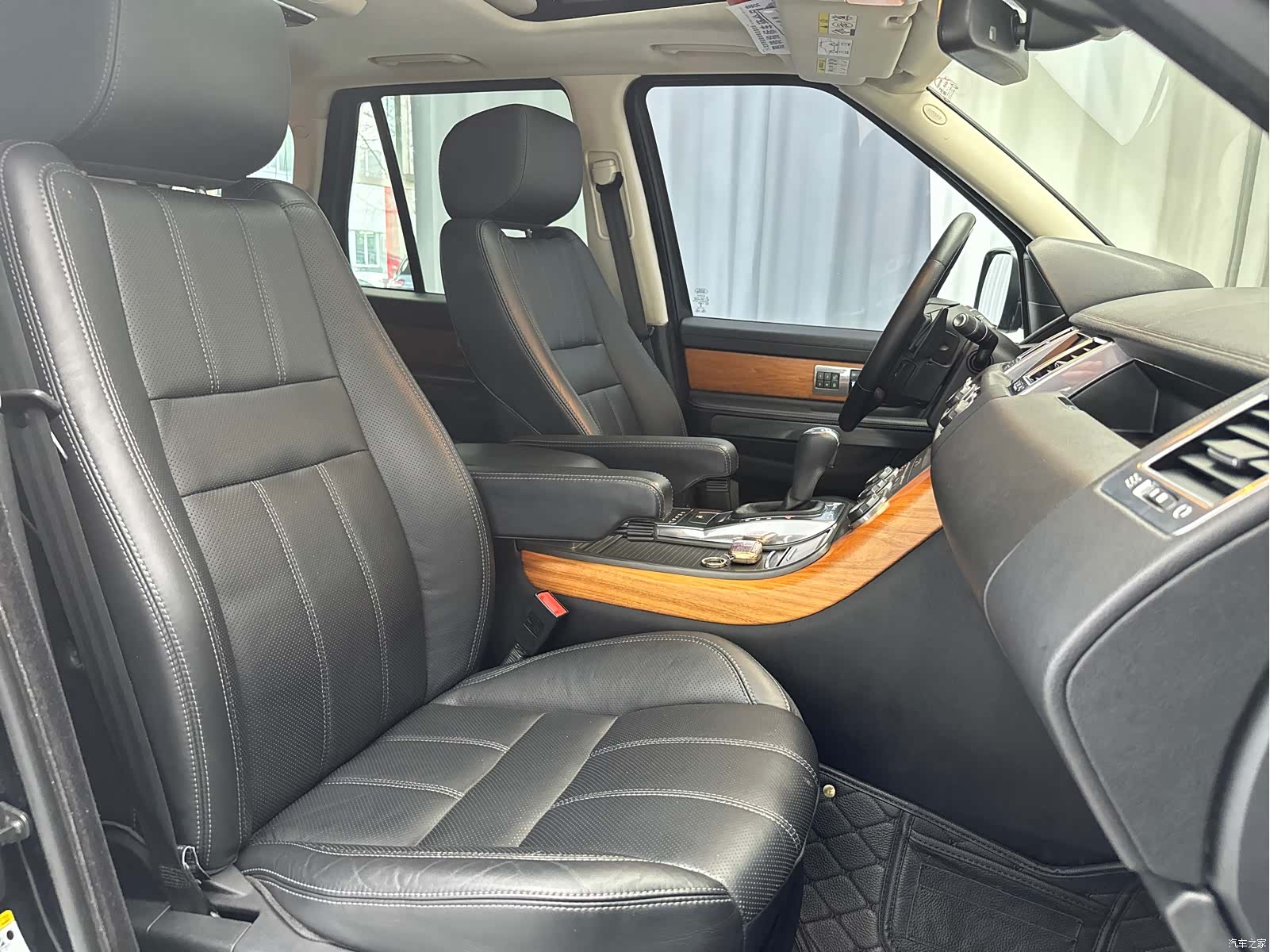 Land Rover Range Rover, 2012 43