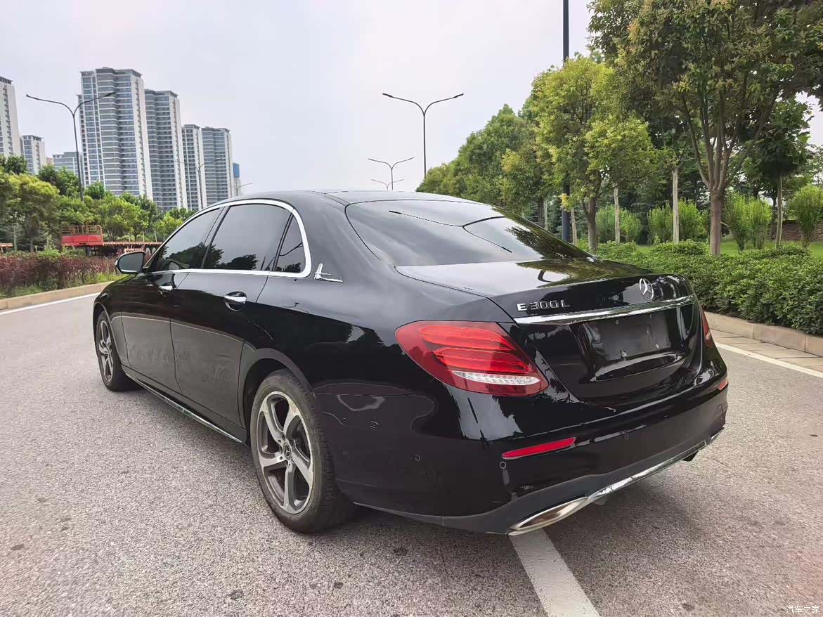 Mercedes-Benz E-Class, 2017 9