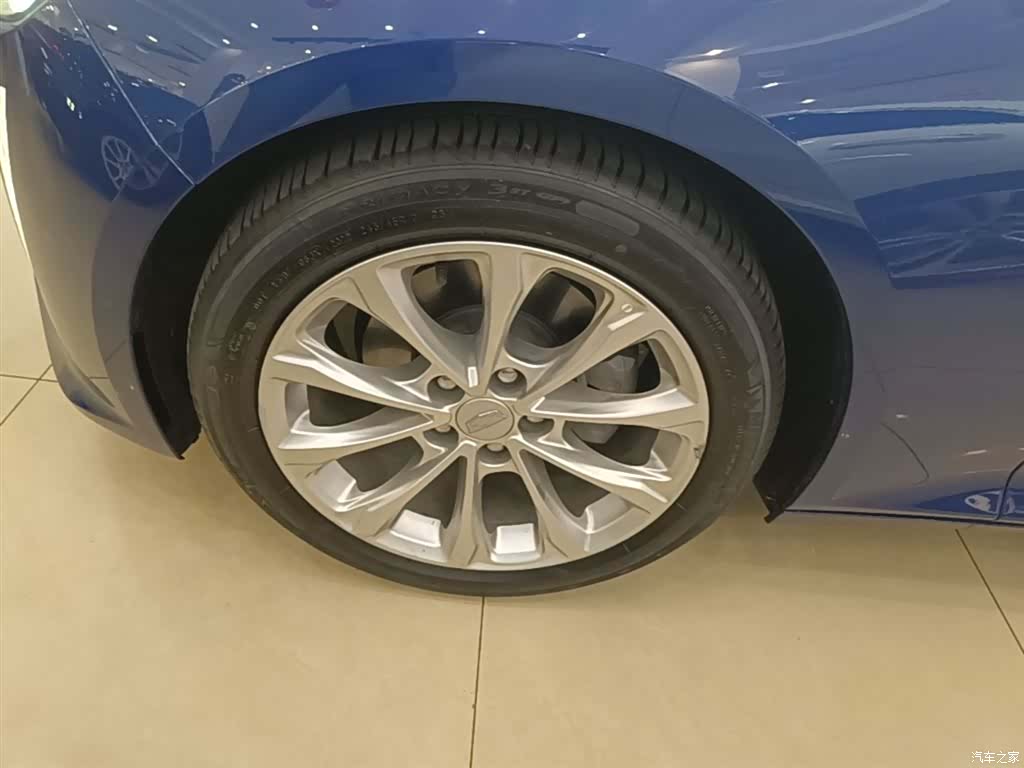 Cadillac CT5, 2022 23