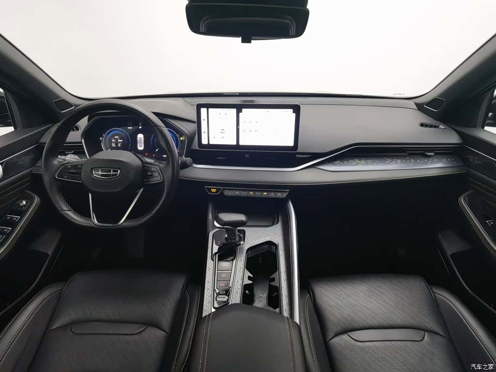 Geely Preface, 2023 все фото