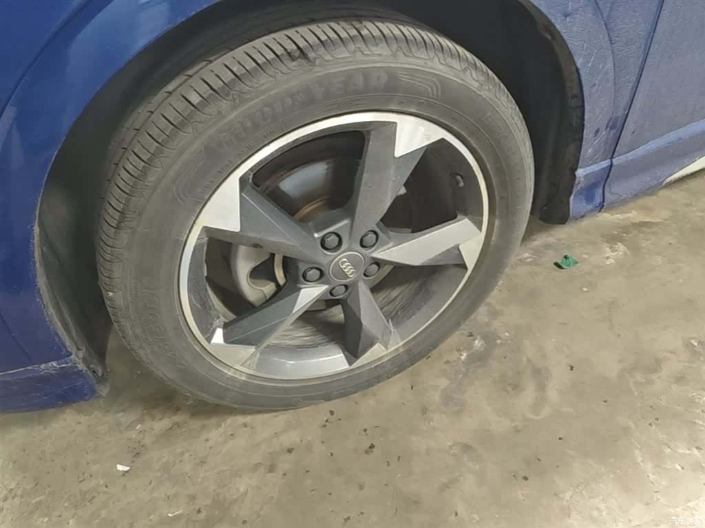 Audi Q3, 2019 23