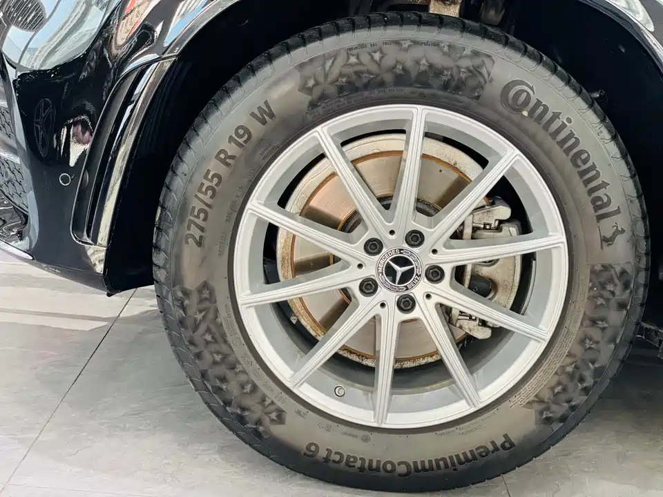 Mercedes-Benz GLE Mercedes-Benz GLE