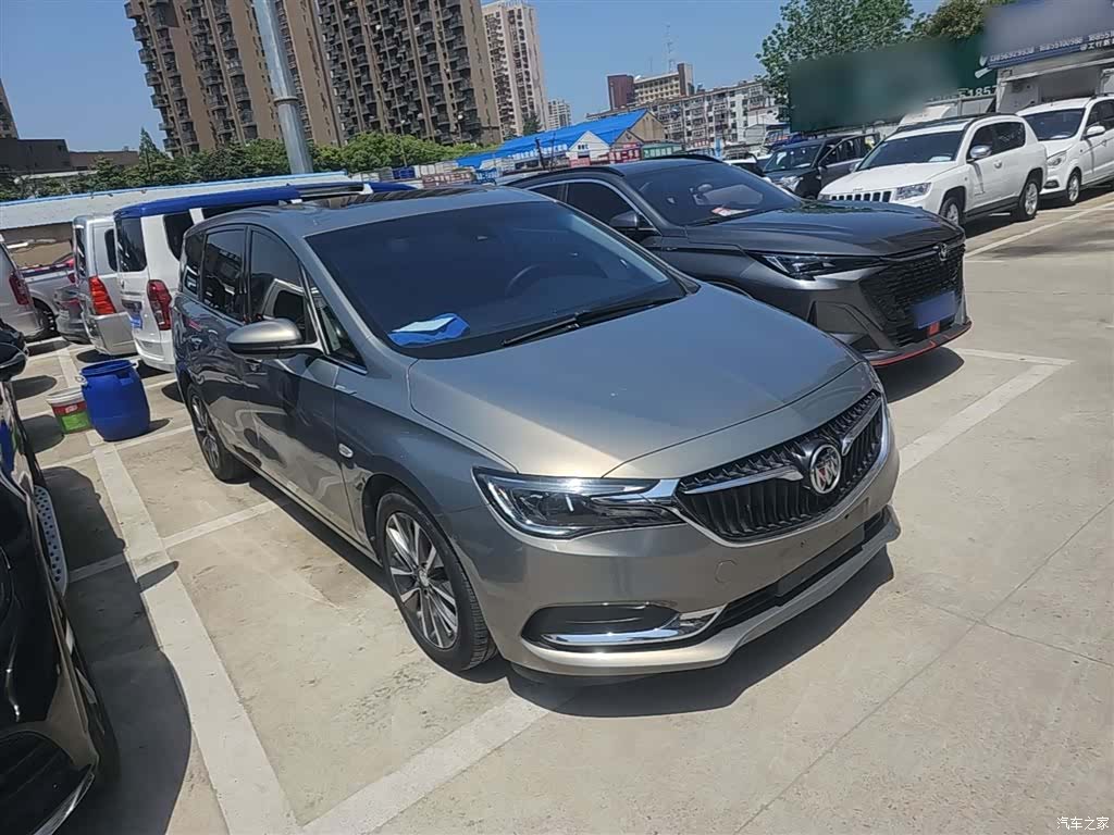 Buick GL6, 2018 4