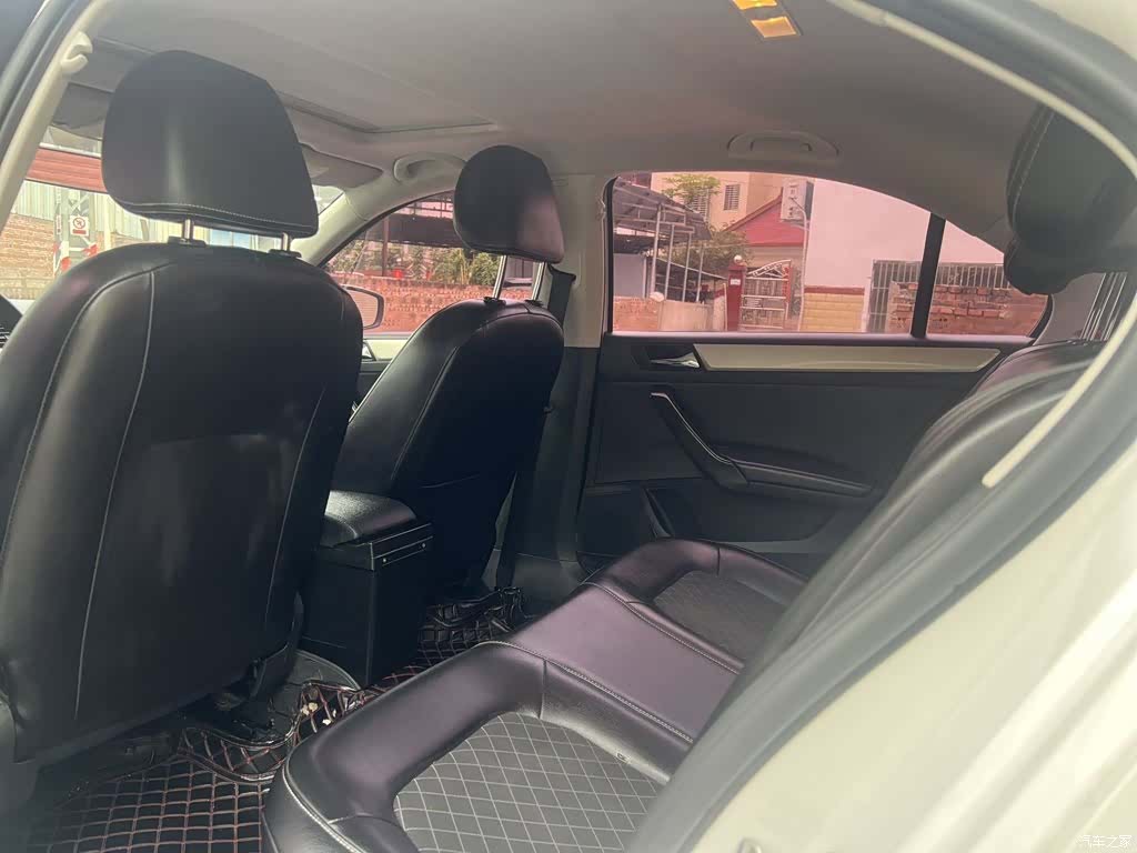 Skoda Rapid, 2018 9