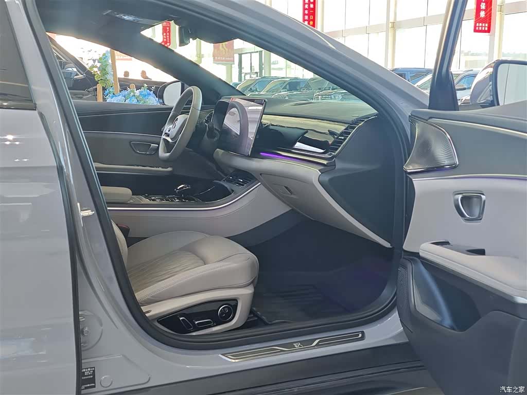 BYD Han, 2025 7