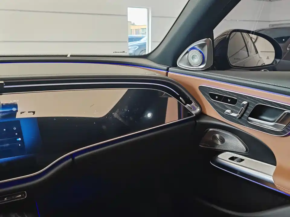 Mercedes-Benz E-class Mercedes-Benz E-class