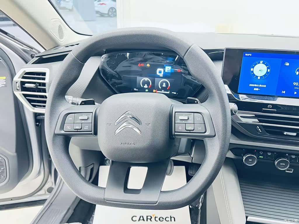 Citroen C5 X, 2025 11