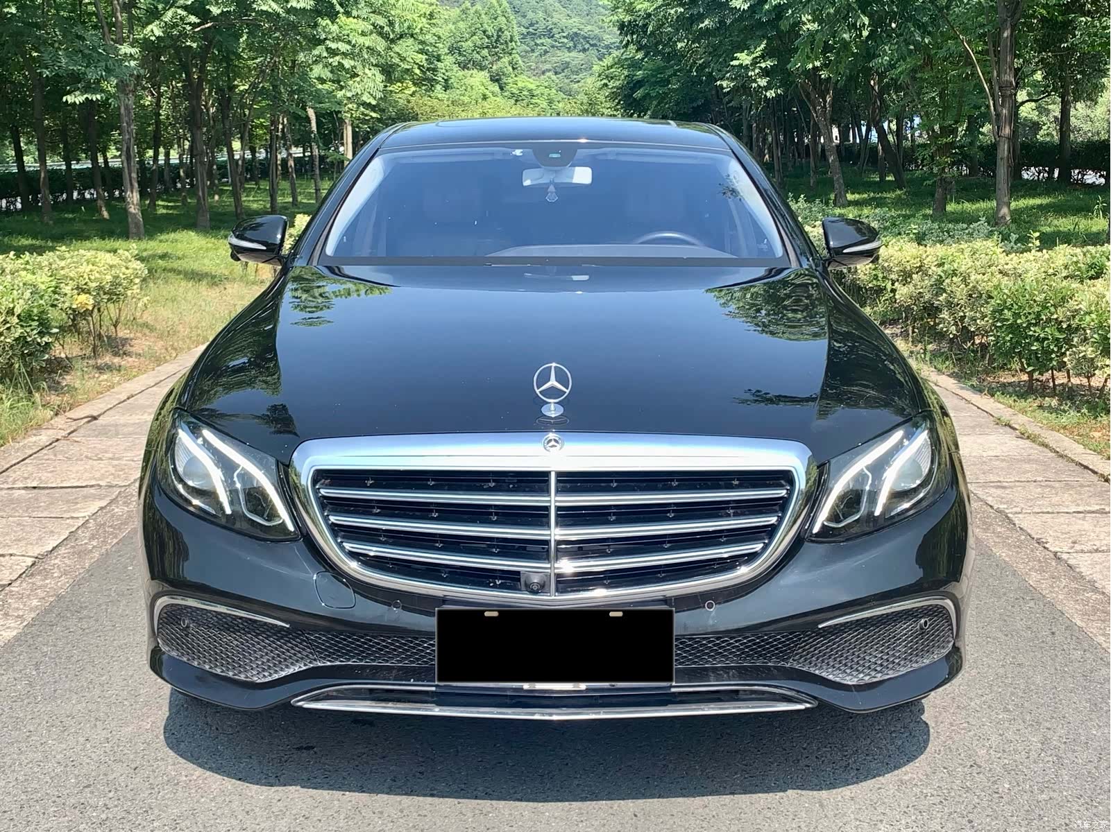 Mercedes-Benz E-Class, 2018 1