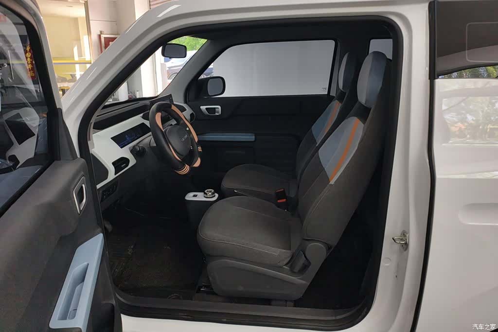 Geely Panda, 2025 9