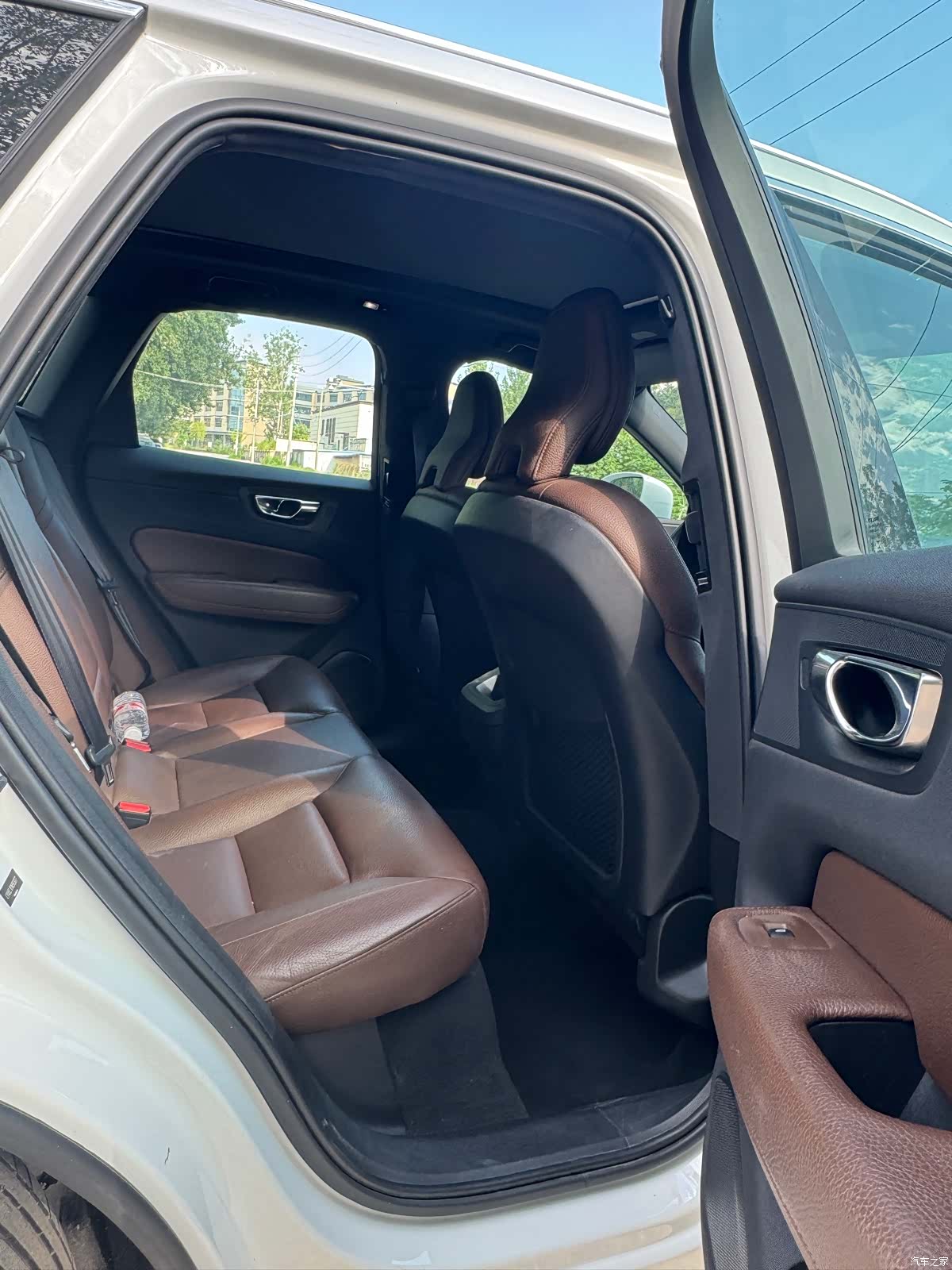 Volvo XC60, 2021 все фото