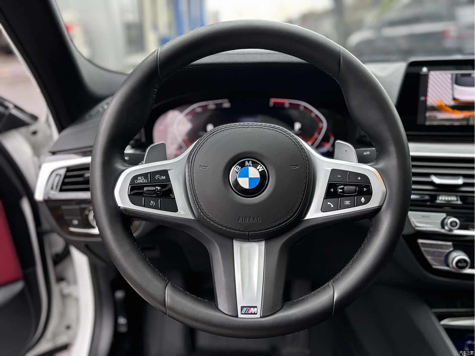 BMW 5 Series, 2020 17