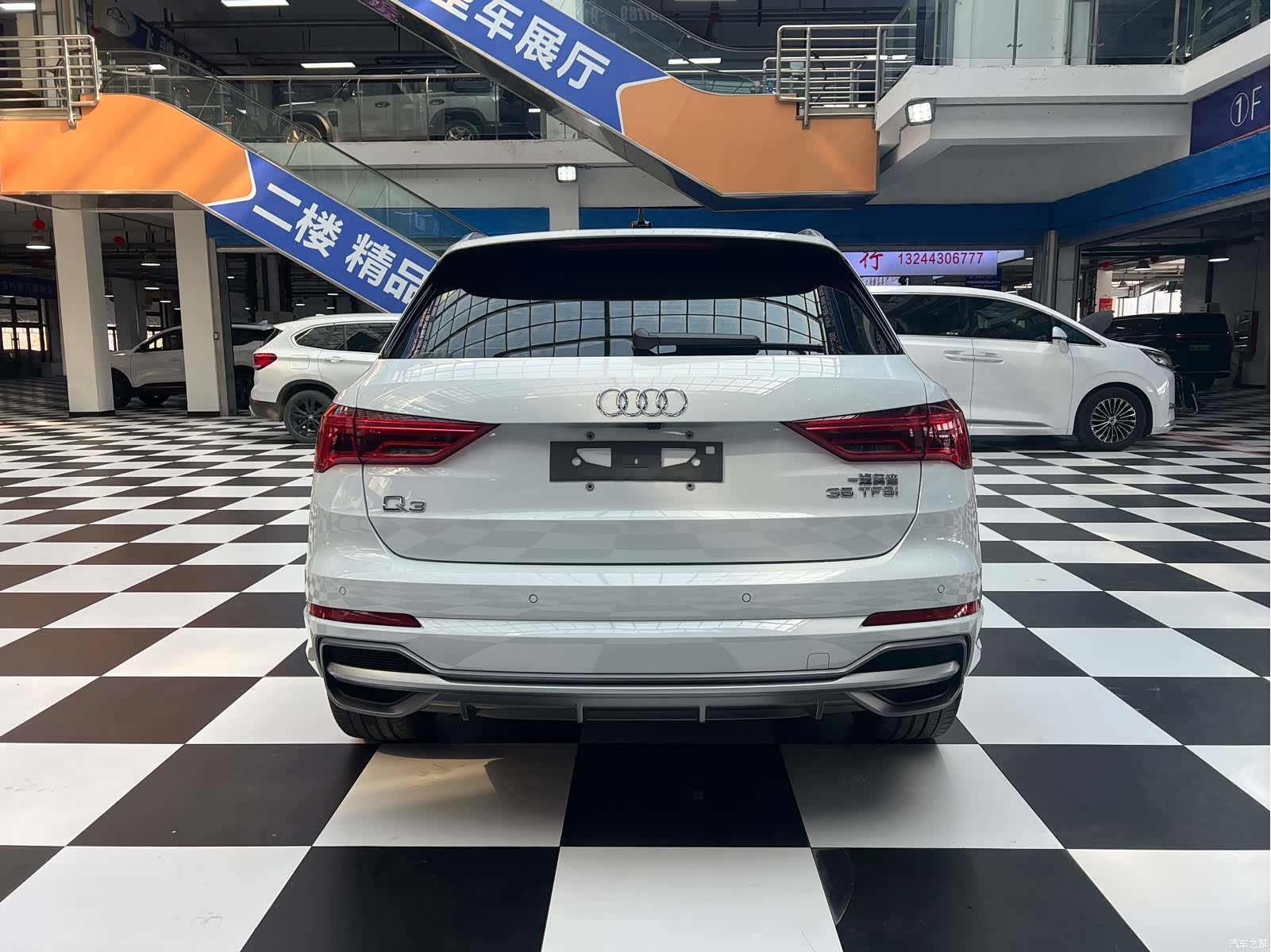 Audi Q3, 2023 18