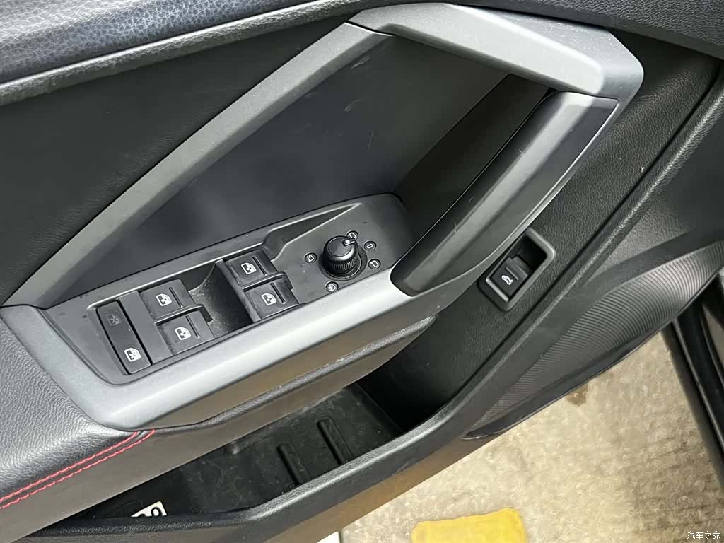 Audi Q3, 2021 16