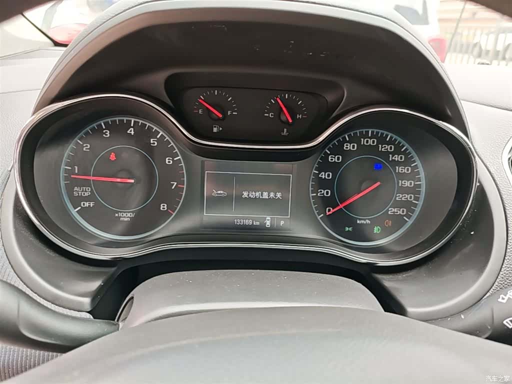Chevrolet 320, 2019 12