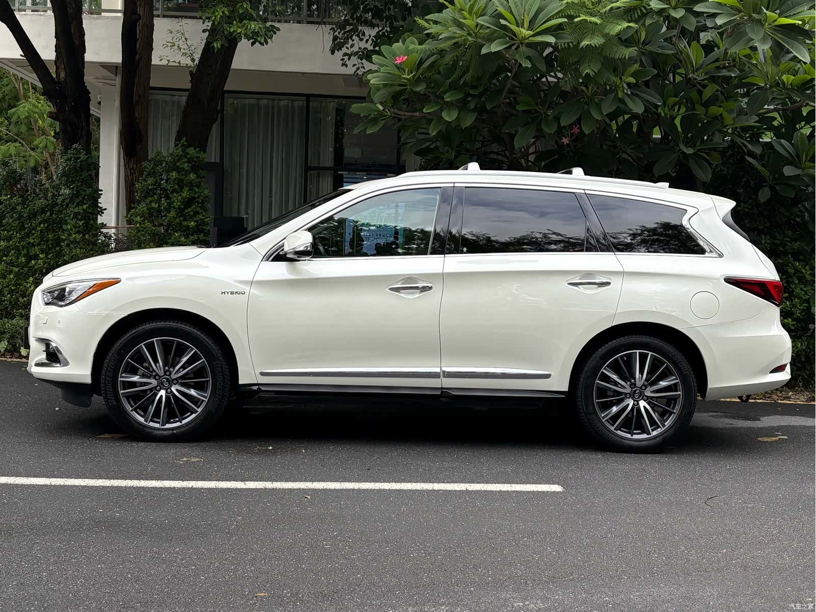 Infiniti QX60, 2018 3