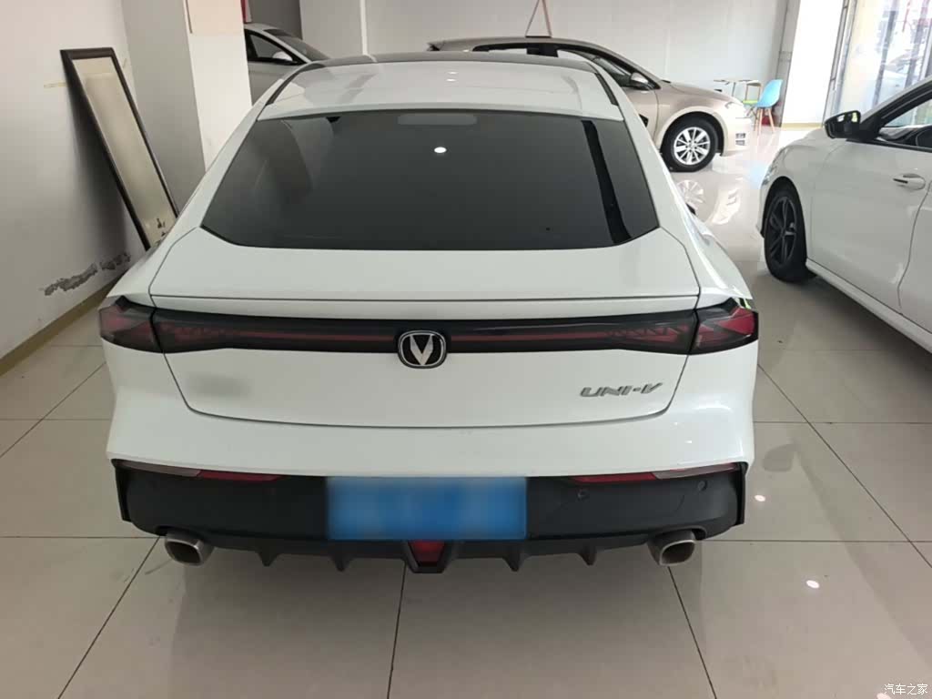 Changan UNI-V, 2024 6