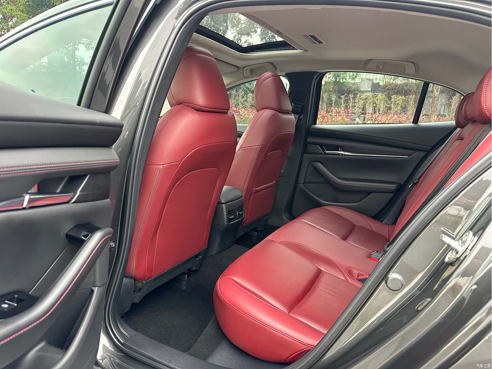 Mazda Mazda3, 2023 9