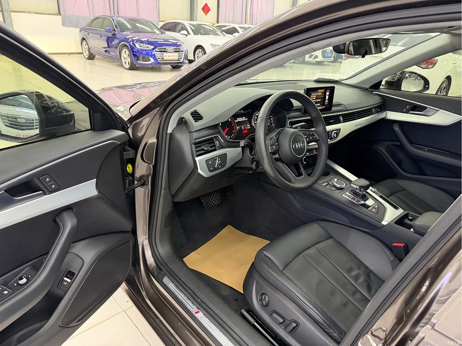 Audi A4L, 2018 4