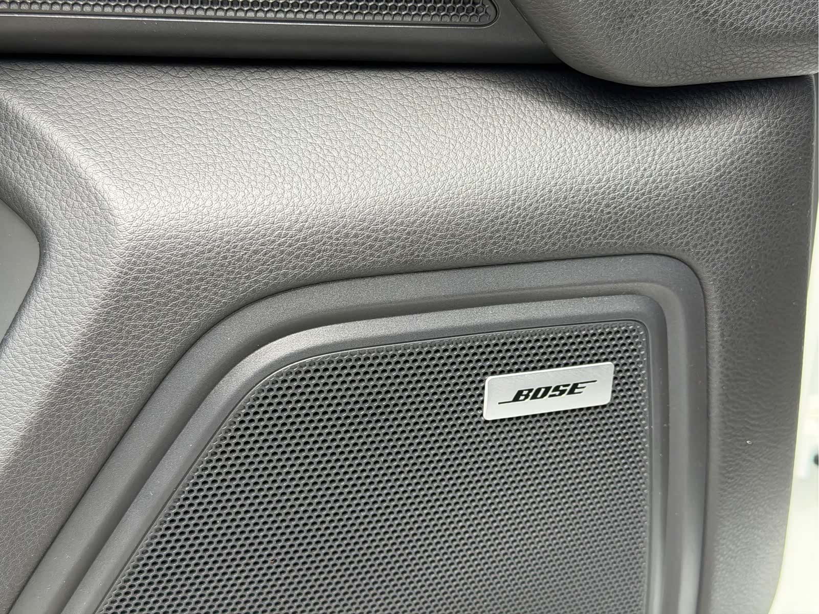 Porsche Macan, 2022 11