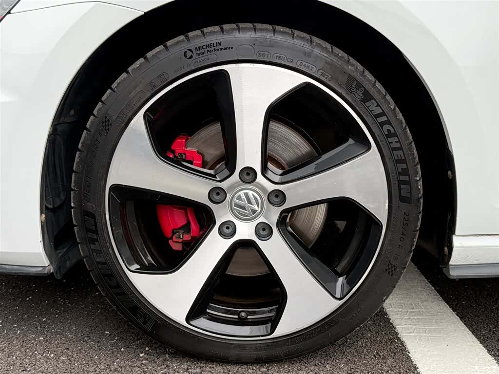 Volkswagen Golf, 2016 9