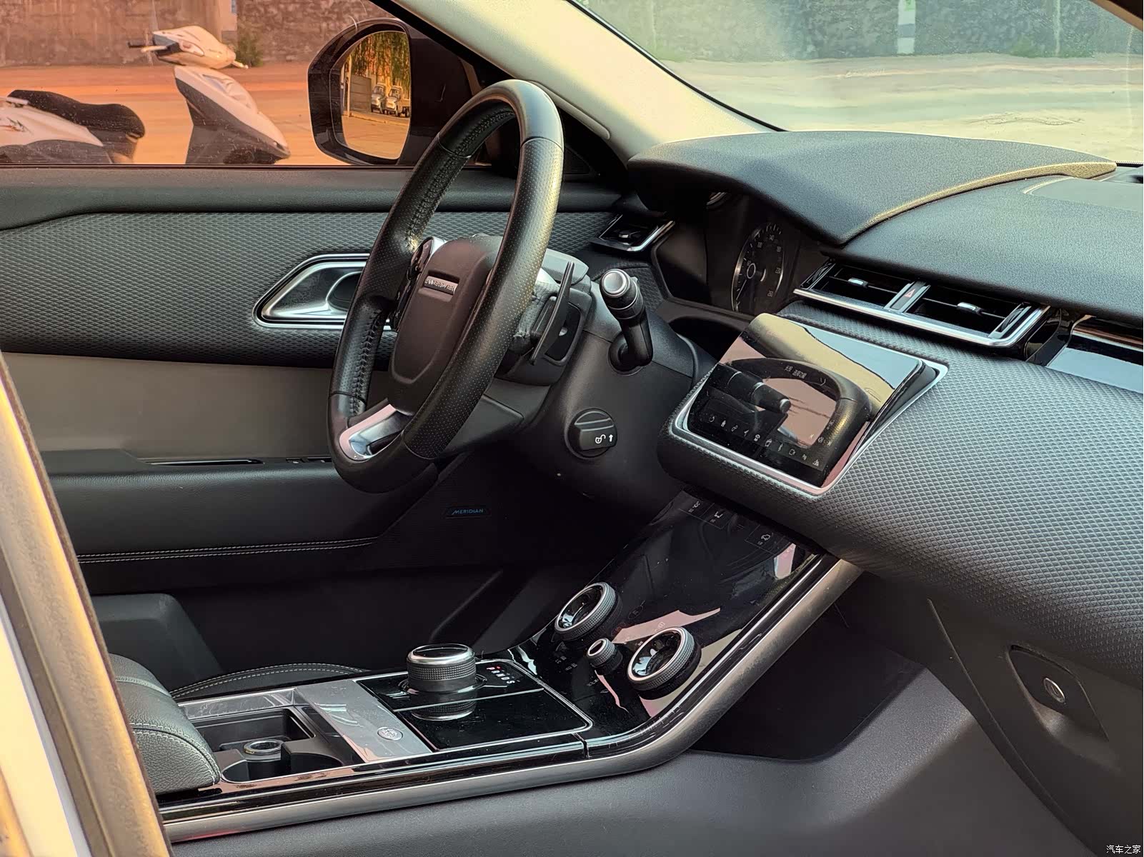 Land Rover Range Rover, 2018 17