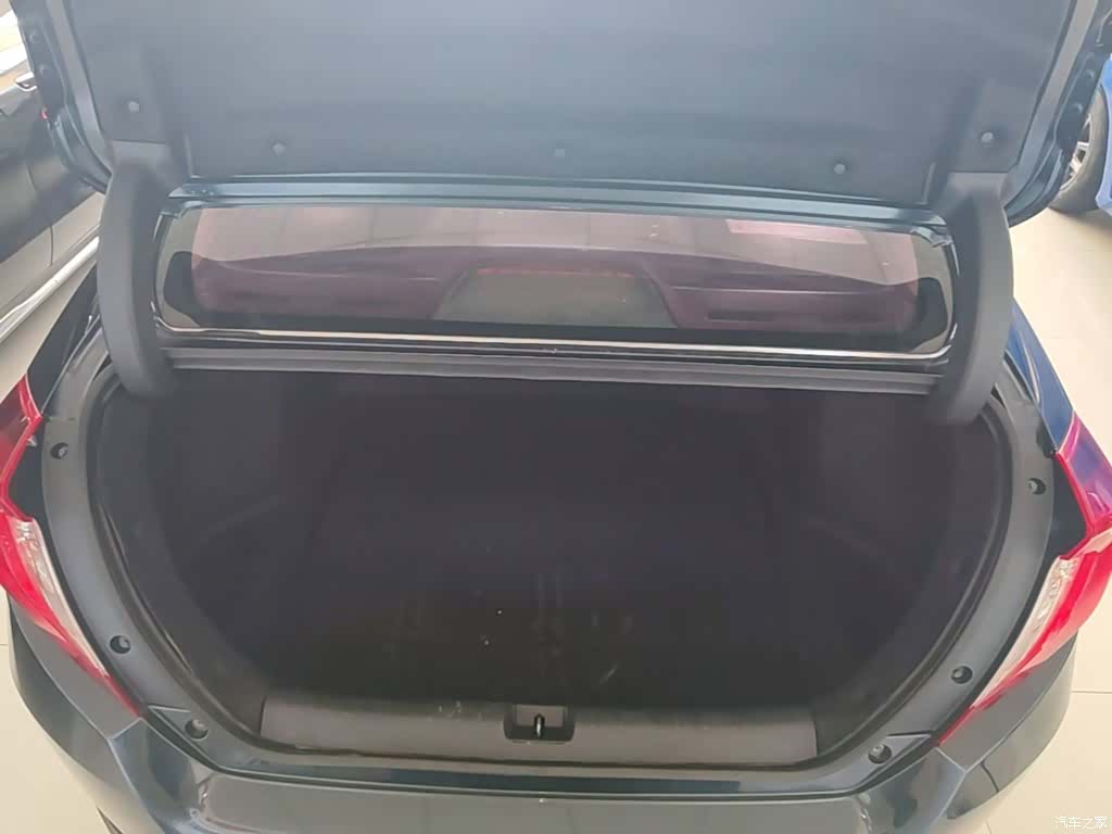 Honda Civic, 2018 19