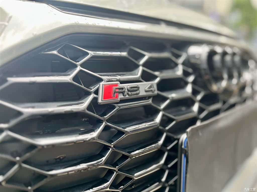 Audi RS4, 2022 12