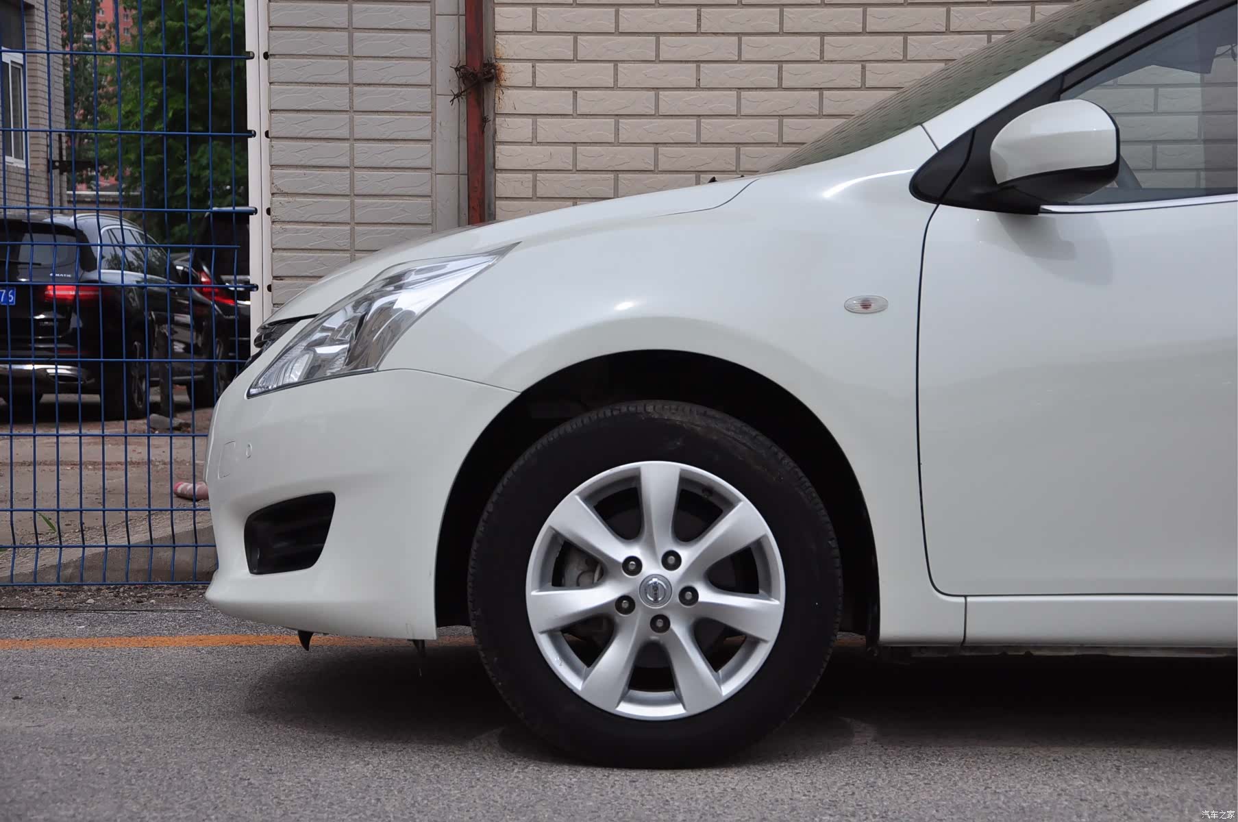 Nissan Tiida, 2016 все фото