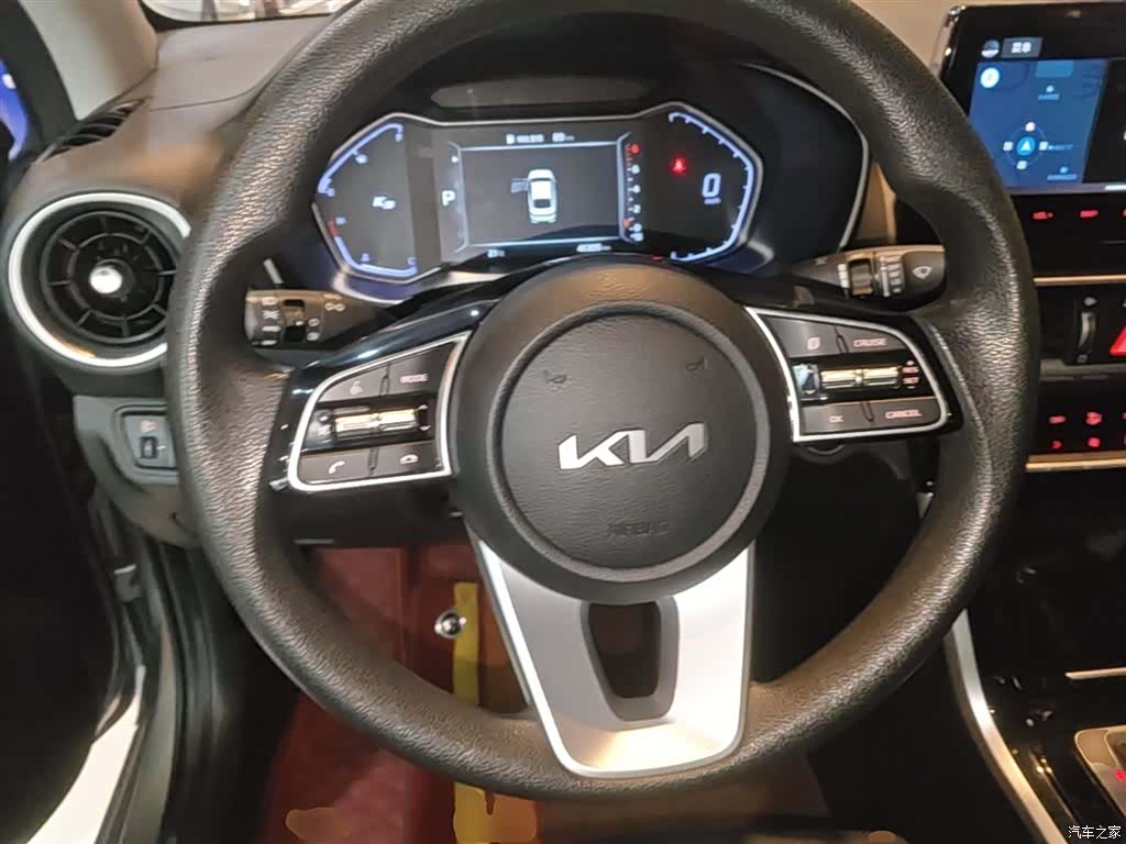Kia K3, 2022 11