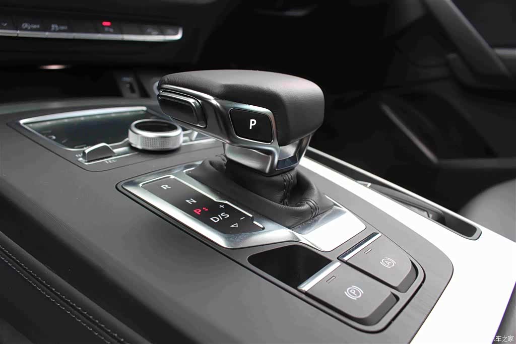 Audi Q5L, 2020 8