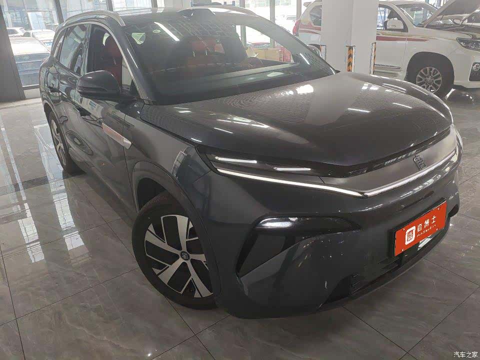 BYD Tang, 2025 2