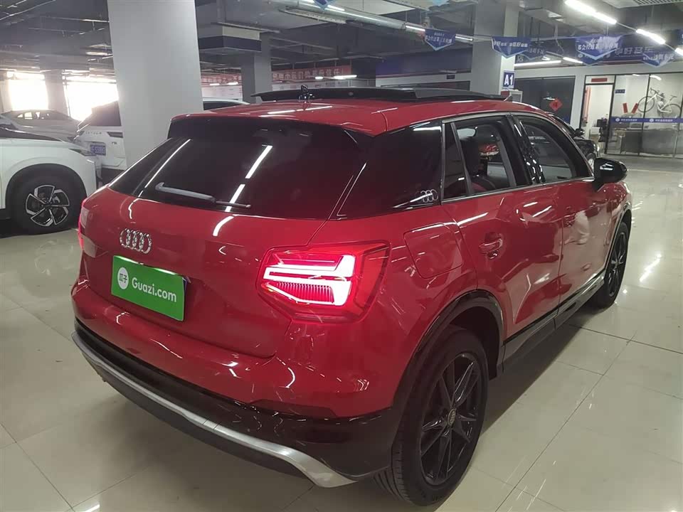 Audi Q2L