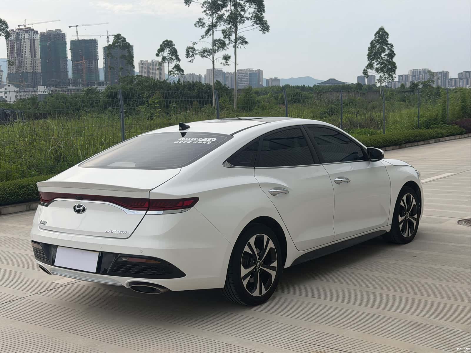 Hyundai Lafesta, 2021 9
