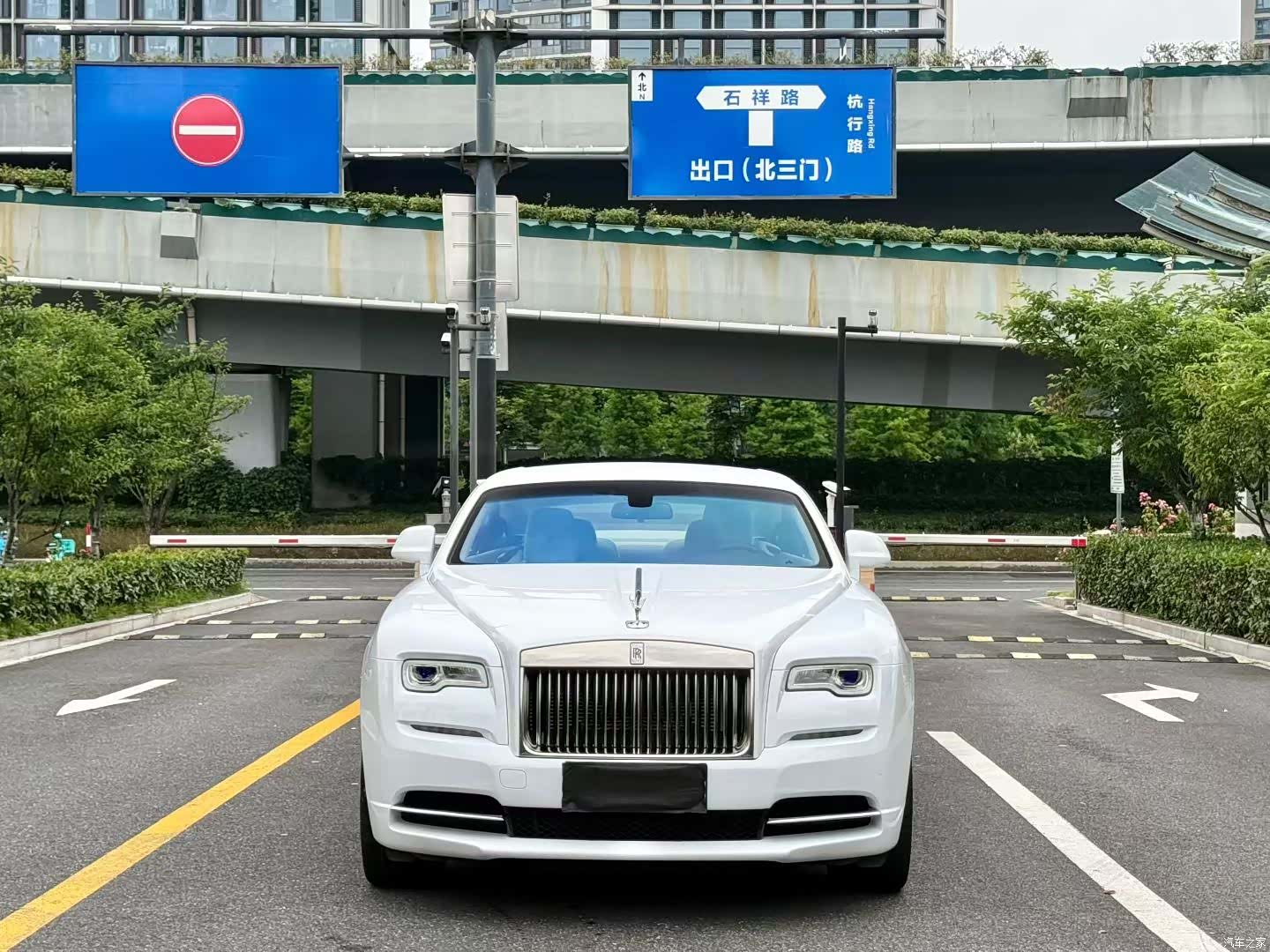 Rolls-Royce Wraith, 2017 2