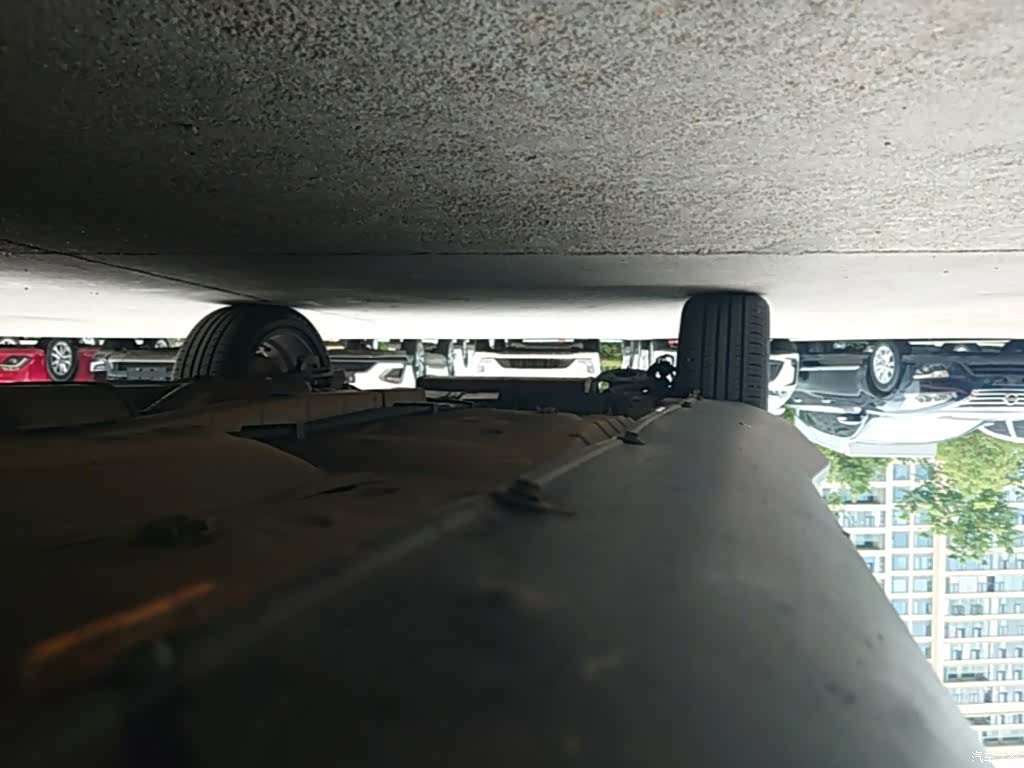 DongFeng AX4, 2018 21