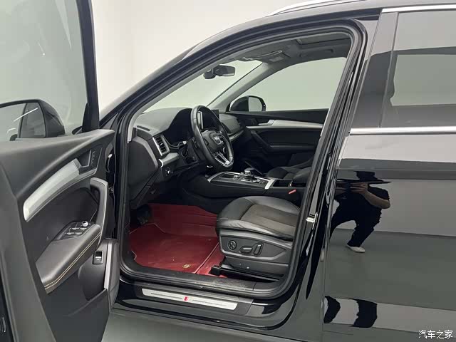 Audi Q5L, 2019 12
