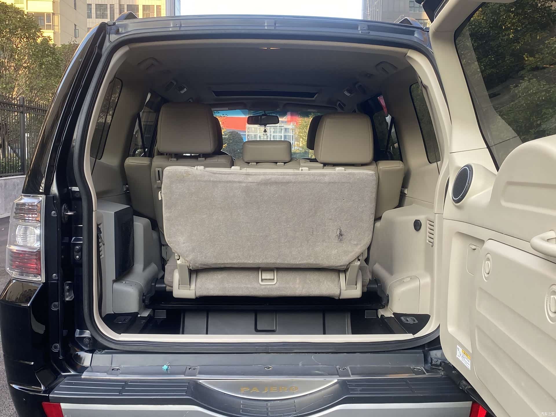 Mitsubishi Pajero, 2019 9