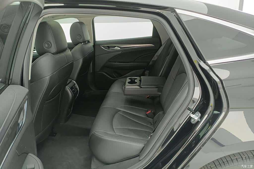 Buick LaCrosse, 2023 11