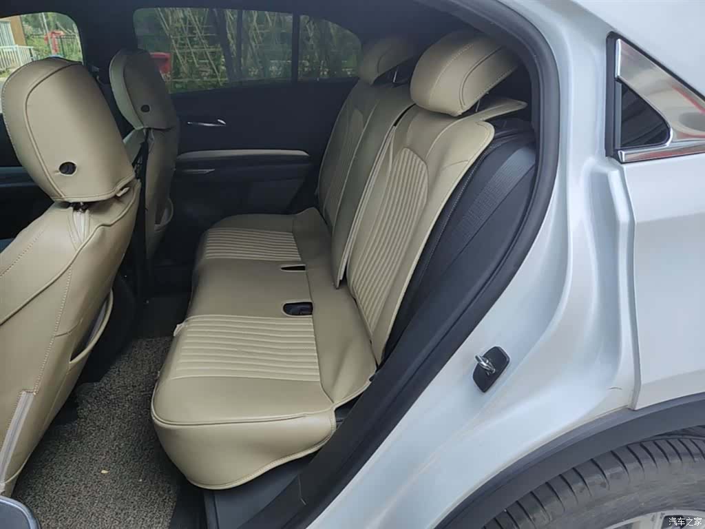 Cadillac XT4, 2019 17
