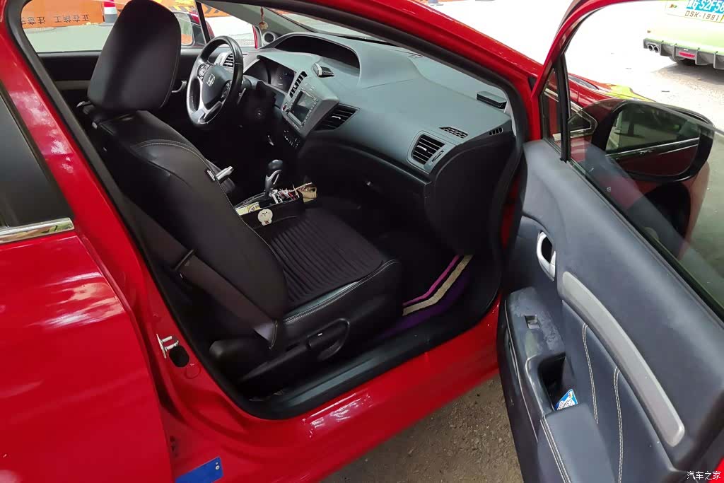 Honda Civic, 2012 8