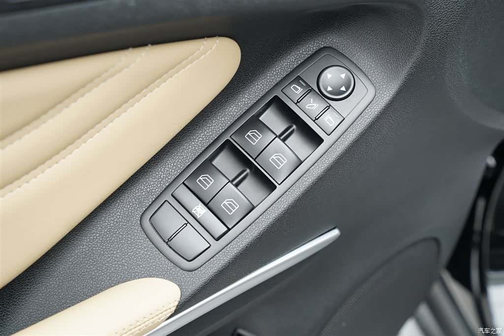 Mercedes-Benz M-Class, 2012 27