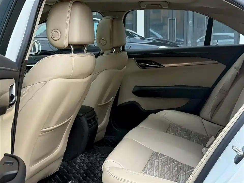 Cadillac ATS-L