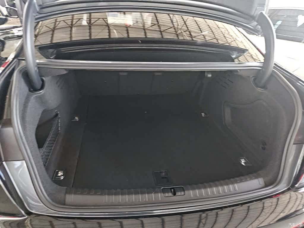 Audi A6L, 2021 19